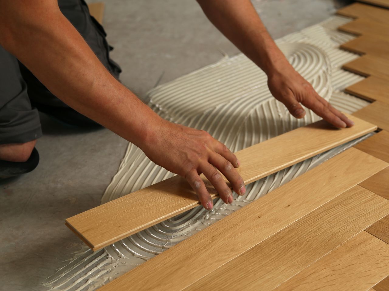 pose de parquet collé à Fréhel